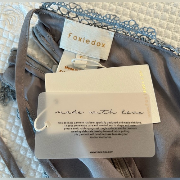 $168 Anthropologie Foxiedox Aquamarine Green Lace Halter Sleeveless Mini size S - Picture 8 of 10